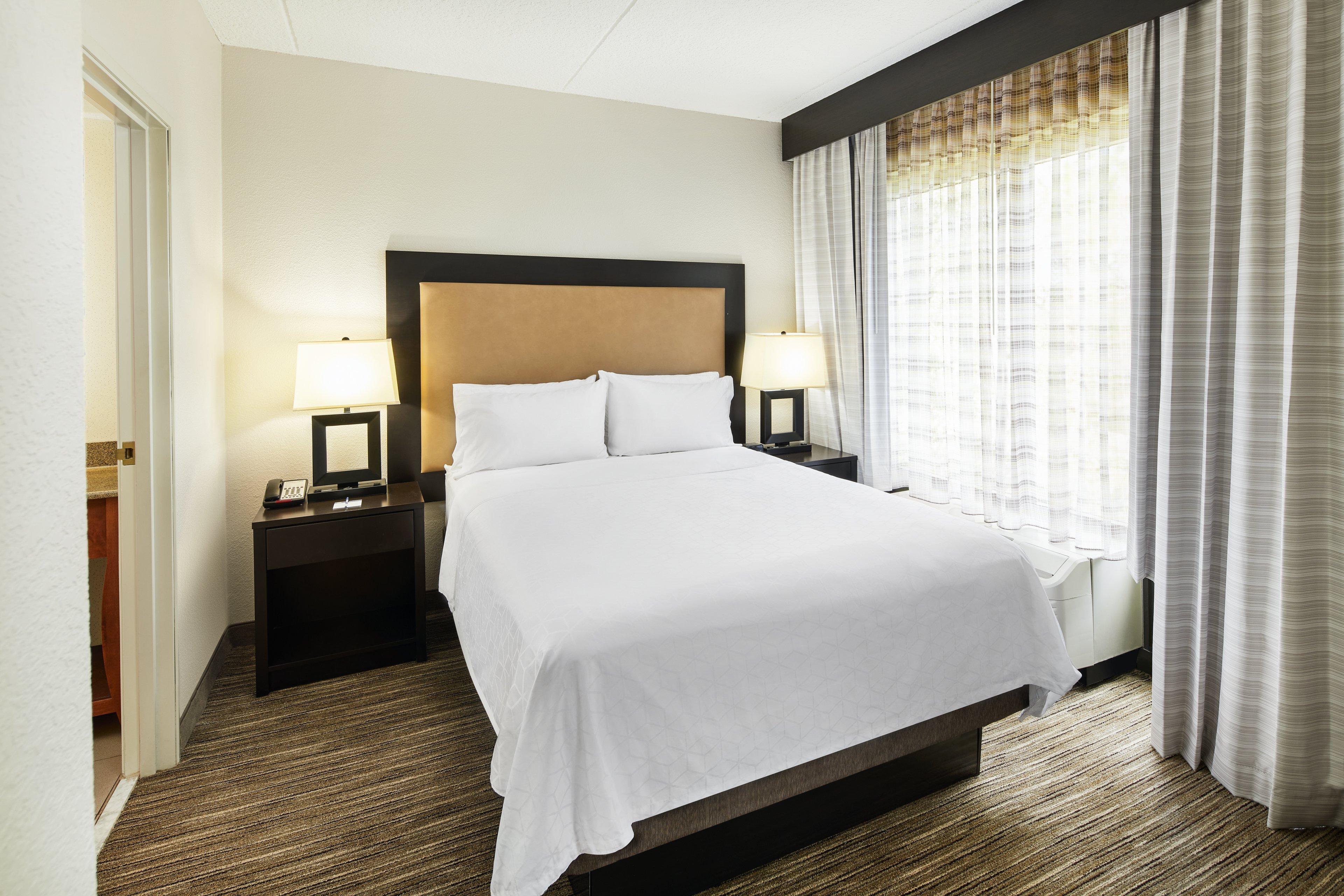 Holiday Inn Express & Suites Jacksonville South East - Medical Center Area By Ihg Bagian luar foto