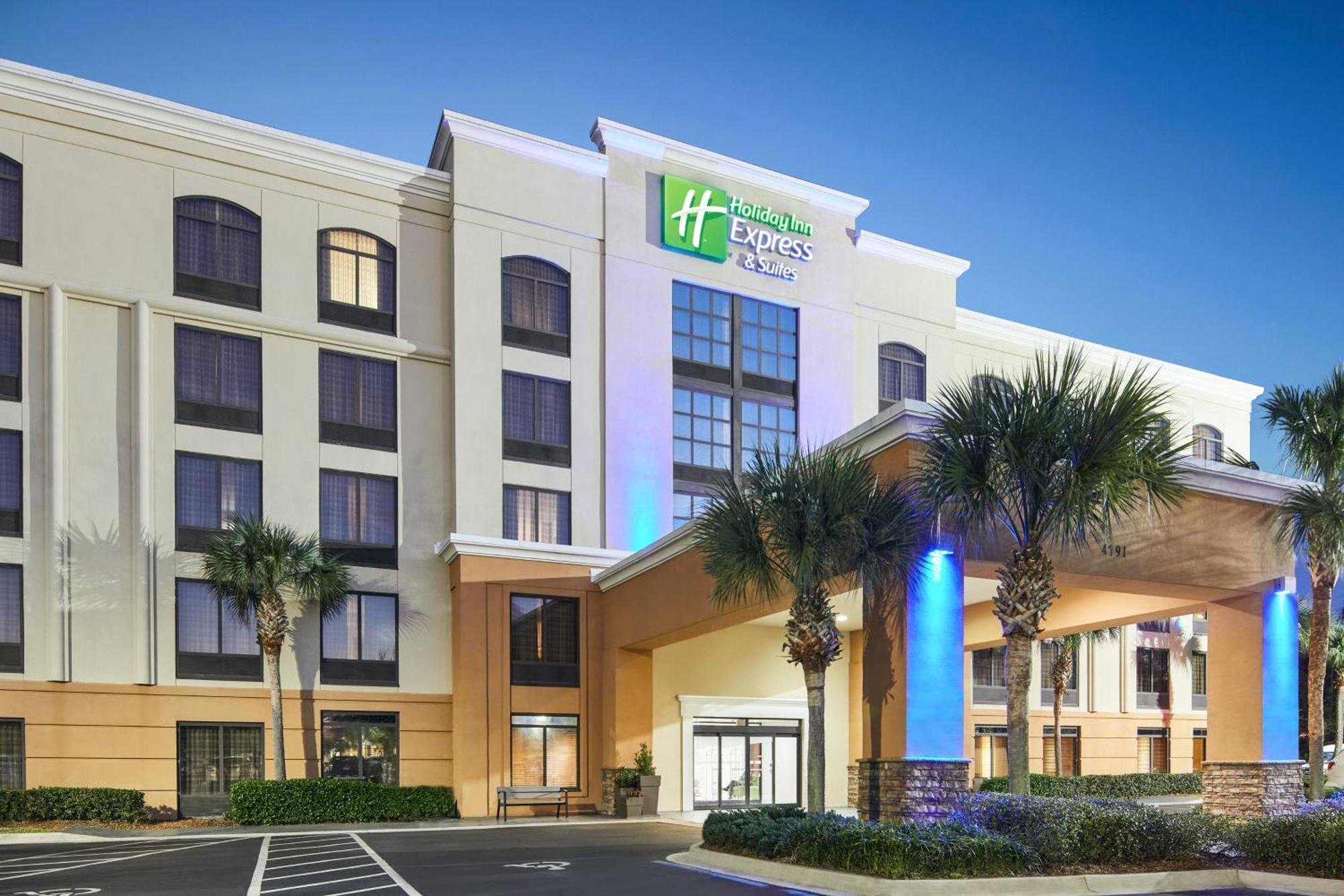 Holiday Inn Express & Suites Jacksonville South East - Medical Center Area By Ihg Bagian luar foto